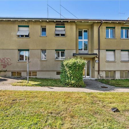 Zurich Urban Charm: Your Comfy Stay Close To The City Ngoại thất bức ảnh